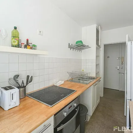 Holiday home Flexliving - - Friant Paris