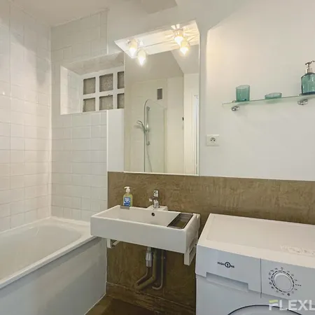 Holiday home Flexliving - - Friant *