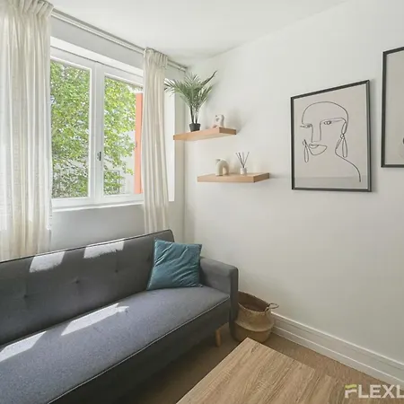 Holiday home Flexliving - - Friant Paris