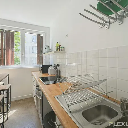 Holiday home Flexliving - - Friant Paris